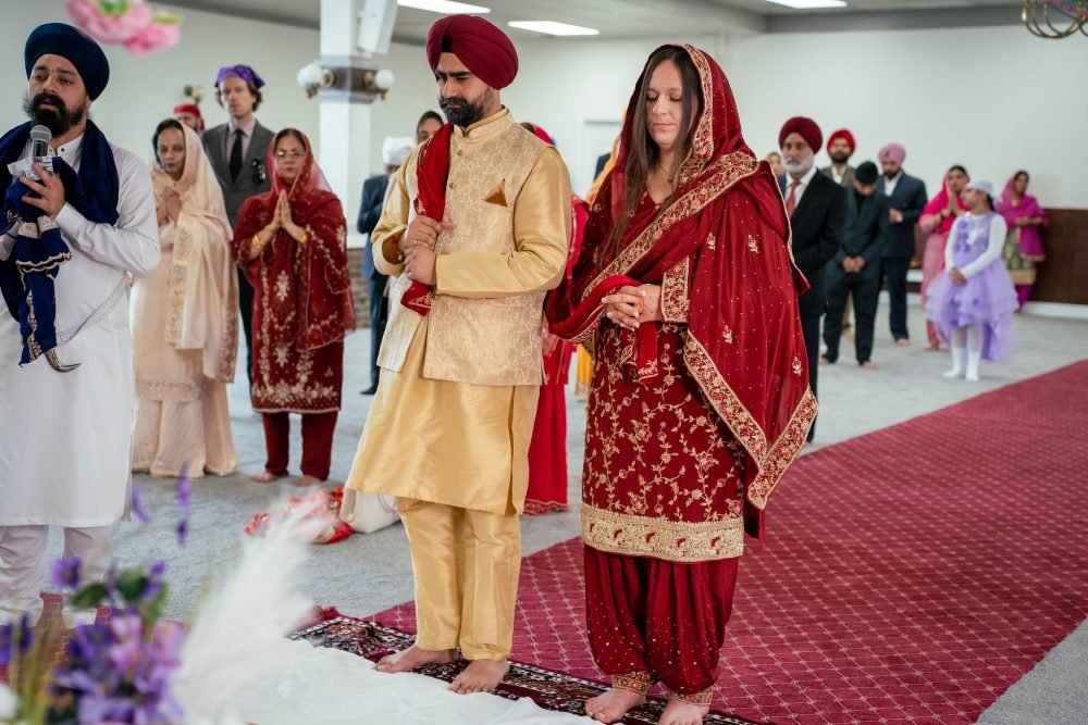 Indian Bride &amp; Groom at Gurudwara Sahib in Windsor, Ontario