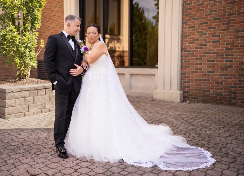 Bride &amp; Groom at Giovanni Caboto Club in Windsor Ontario
